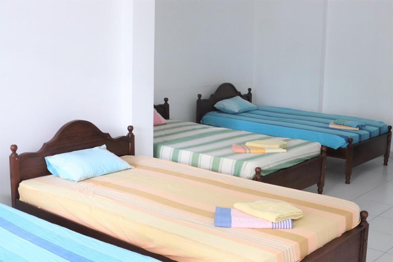 Long Beach Guest House Hikkaduwa Zewnętrze zdjęcie